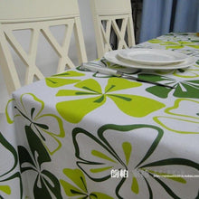 Load image into Gallery viewer, Butterfly green table cloth