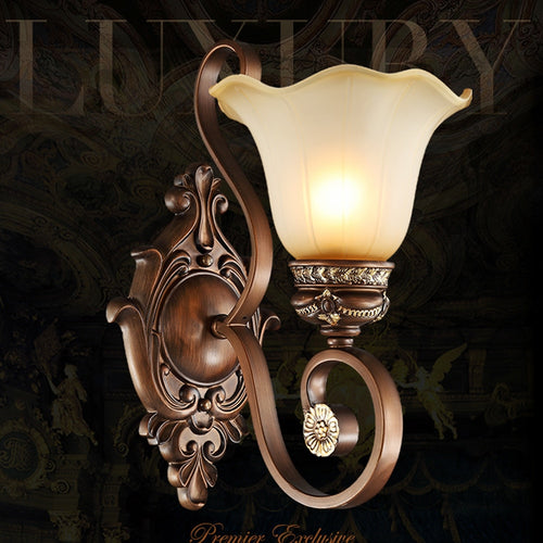 LUXURY European Iron Retro light Resin lamp